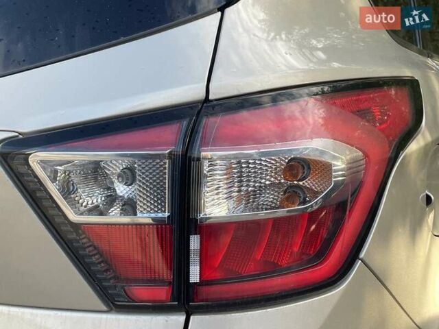 Бежевый Форд Эскейп, объемом двигателя 1.5 л и пробегом 235 тыс. км за 9350 $, фото 12 на Automoto.ua