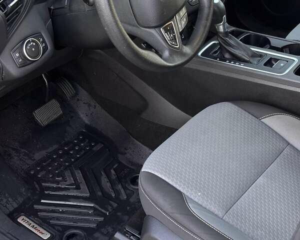 Бежевый Форд Эскейп, объемом двигателя 0 л и пробегом 164 тыс. км за 10900 $, фото 12 на Automoto.ua