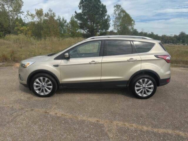 Бежевый Форд Эскейп, объемом двигателя 1.5 л и пробегом 70 тыс. км за 5900 $, фото 3 на Automoto.ua