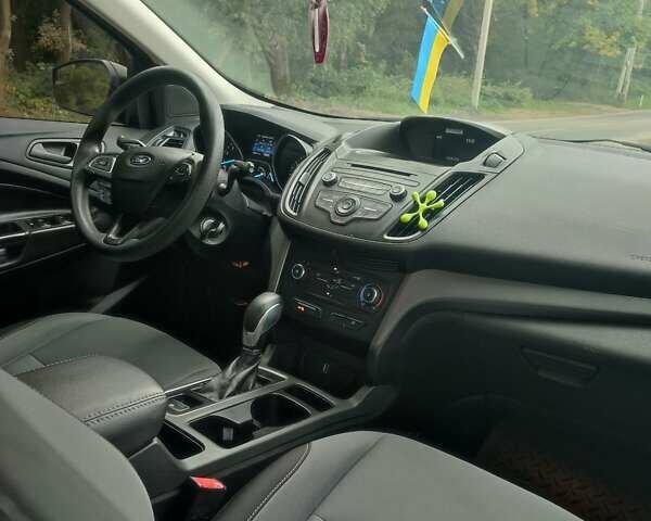 Бежевий Форд Ескейп, об'ємом двигуна 2.5 л та пробігом 89 тис. км за 12700 $, фото 18 на Automoto.ua