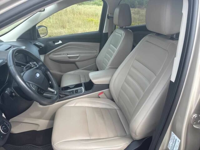 Бежевый Форд Эскейп, объемом двигателя 1.5 л и пробегом 70 тыс. км за 5900 $, фото 8 на Automoto.ua