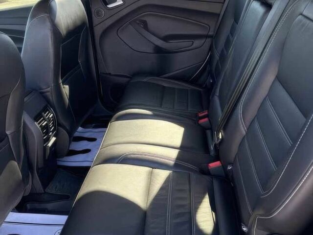 Бежевый Форд Эскейп, объемом двигателя 2 л и пробегом 62 тыс. км за 6700 $, фото 10 на Automoto.ua