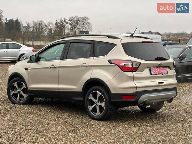 Бежевый Форд Эскейп, объемом двигателя 1.5 л и пробегом 107 тыс. км за 13500 $, фото 12 на Automoto.ua