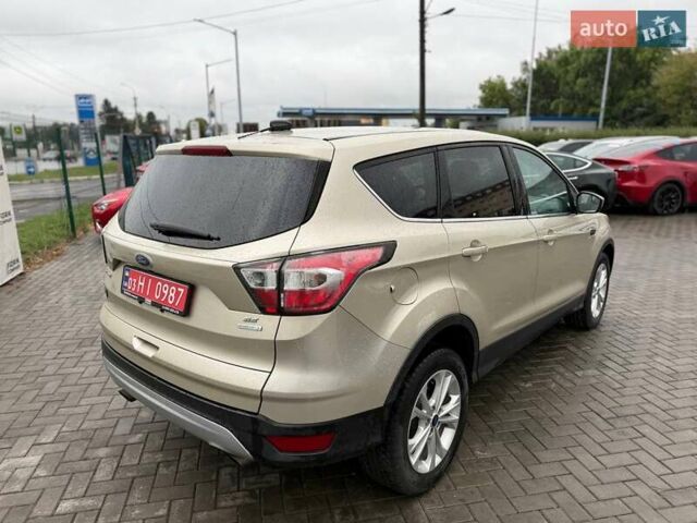 Форд Эскейп 2017 в Луцке на Automoto.ua Бежевый Форд Эскейп, объемом двигателя 1.5 л и пробегом 139 тыс. км за 10500 $, фото 4 на Automoto.ua