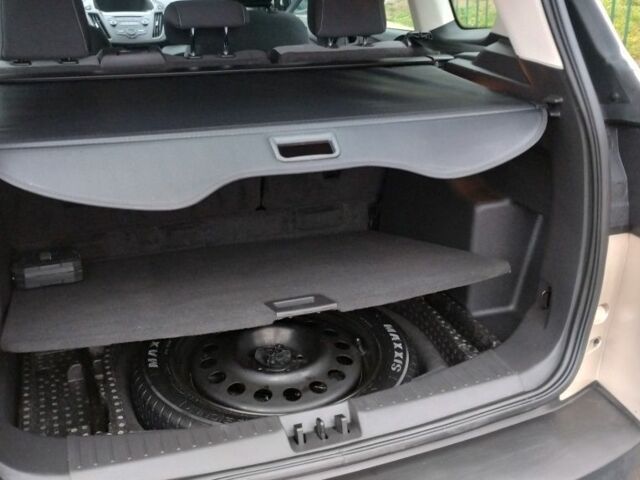 Бежевый Форд Эскейп, объемом двигателя 2.5 л и пробегом 43 тыс. км за 13900 $, фото 12 на Automoto.ua