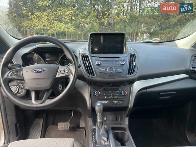 Бежевый Форд Эскейп, объемом двигателя 1.5 л и пробегом 235 тыс. км за 9350 $, фото 25 на Automoto.ua