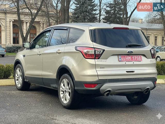 Бежевый Форд Эскейп, объемом двигателя 1.5 л и пробегом 236 тыс. км за 9150 $, фото 5 на Automoto.ua