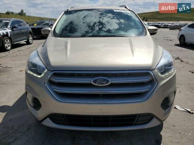 Бежевый Форд Эскейп, объемом двигателя 1.5 л и пробегом 90 тыс. км за 2500 $, фото 4 на Automoto.ua
