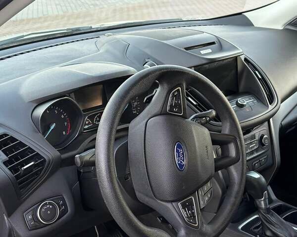 Бежевый Форд Эскейп, объемом двигателя 0 л и пробегом 164 тыс. км за 10899 $, фото 9 на Automoto.ua