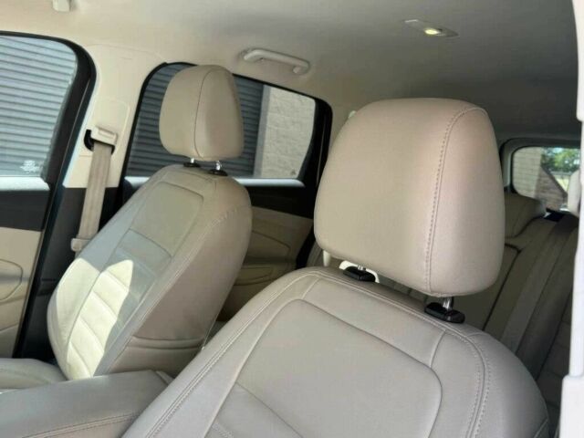 Бежевый Форд Эскейп, объемом двигателя 1.5 л и пробегом 57 тыс. км за 3700 $, фото 11 на Automoto.ua