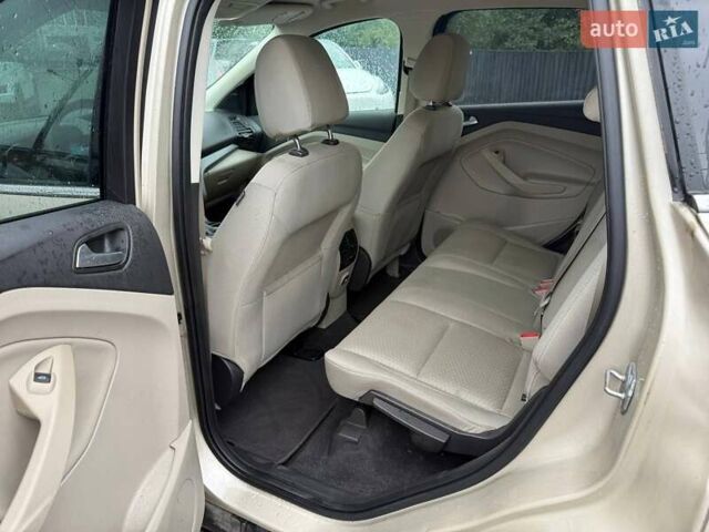 Бежевый Форд Эскейп, объемом двигателя 1.5 л и пробегом 139 тыс. км за 10100 $, фото 8 на Automoto.ua