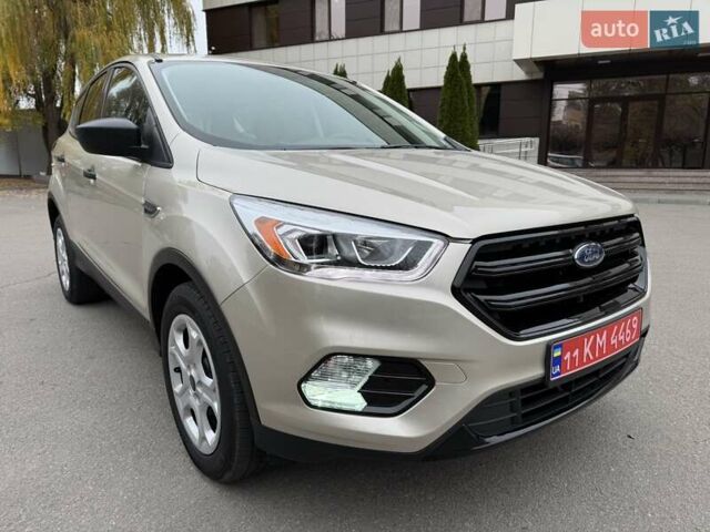 Бежевый Форд Эскейп, объемом двигателя 2.5 л и пробегом 46 тыс. км за 14700 $, фото 5 на Automoto.ua