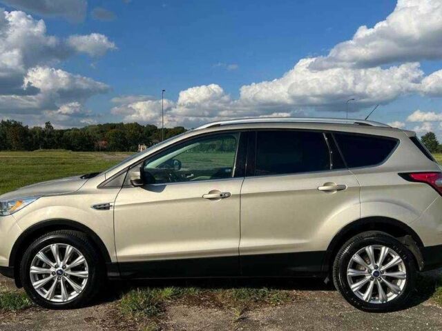 Бежевий Форд Ескейп, об'ємом двигуна 0 л та пробігом 112 тис. км за 8600 $, фото 3 на Automoto.ua