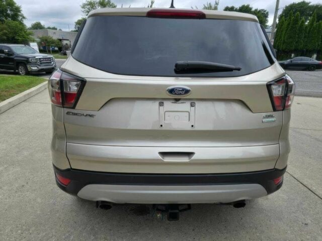 Бежевий Форд Ескейп, об'ємом двигуна 1.5 л та пробігом 43 тис. км за 11000 $, фото 5 на Automoto.ua