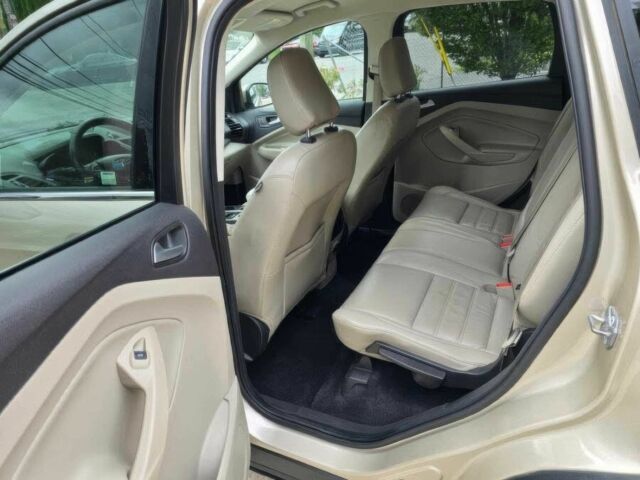 Бежевий Форд Ескейп, об'ємом двигуна 1.5 л та пробігом 43 тис. км за 11000 $, фото 13 на Automoto.ua