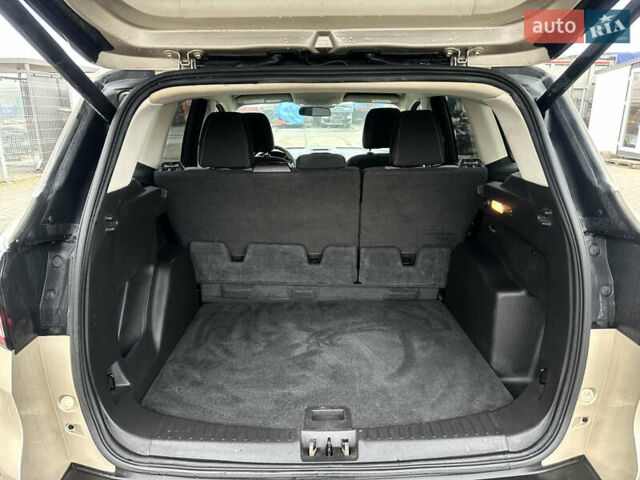 Бежевый Форд Эскейп, объемом двигателя 1.5 л и пробегом 161 тыс. км за 10499 $, фото 15 на Automoto.ua