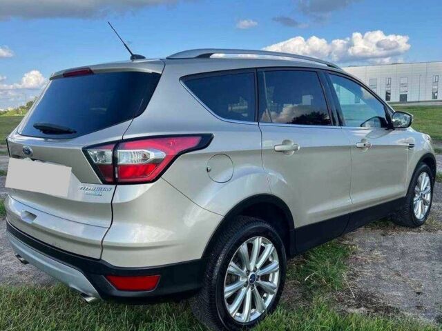 Бежевий Форд Ескейп, об'ємом двигуна 0 л та пробігом 112 тис. км за 8600 $, фото 2 на Automoto.ua