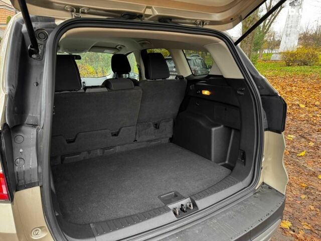 Бежевый Форд Эскейп, объемом двигателя 1.5 л и пробегом 57 тыс. км за 13990 $, фото 29 на Automoto.ua