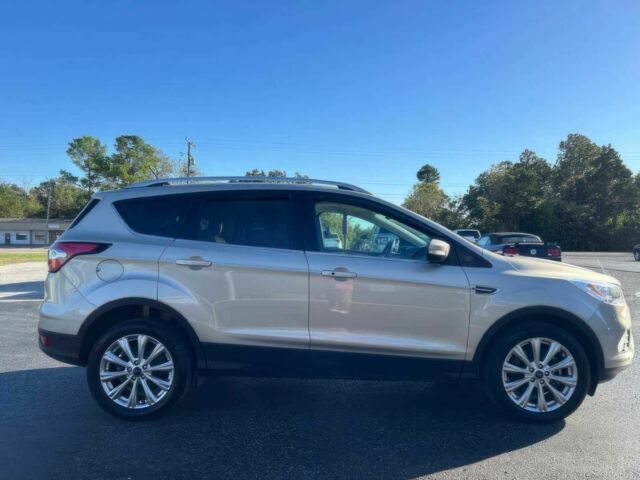 Бежевий Форд Ескейп, об'ємом двигуна 2 л та пробігом 45 тис. км за 8800 $, фото 3 на Automoto.ua