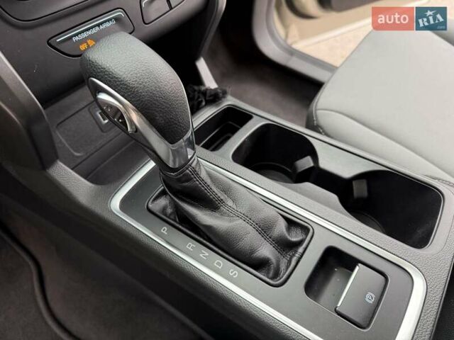 Бежевый Форд Эскейп, объемом двигателя 2.5 л и пробегом 46 тыс. км за 14700 $, фото 20 на Automoto.ua