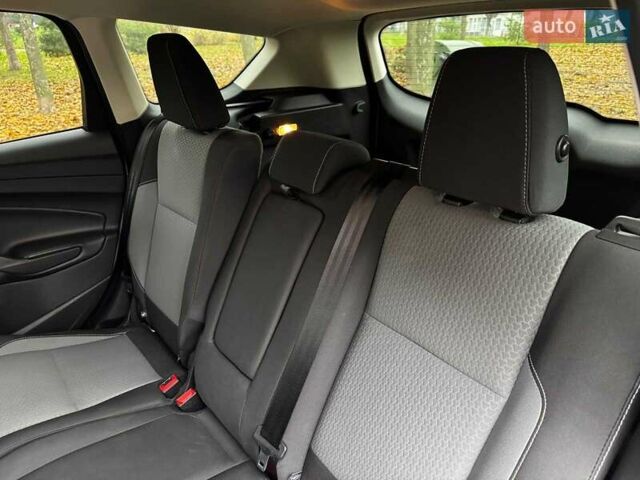 Бежевий Форд Ескейп, об'ємом двигуна 1.5 л та пробігом 57 тис. км за 13990 $, фото 25 на Automoto.ua