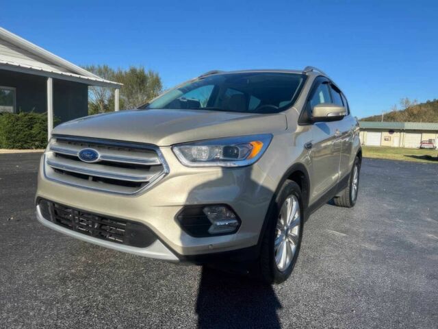 Бежевий Форд Ескейп, об'ємом двигуна 2 л та пробігом 45 тис. км за 8800 $, фото 2 на Automoto.ua