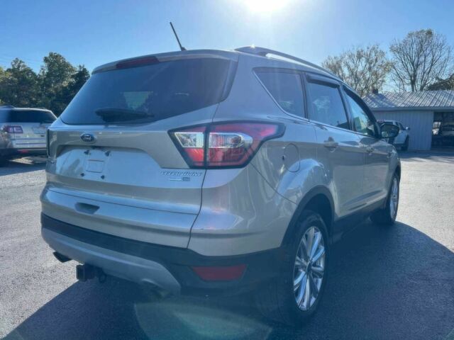 Бежевий Форд Ескейп, об'ємом двигуна 2 л та пробігом 45 тис. км за 8800 $, фото 5 на Automoto.ua