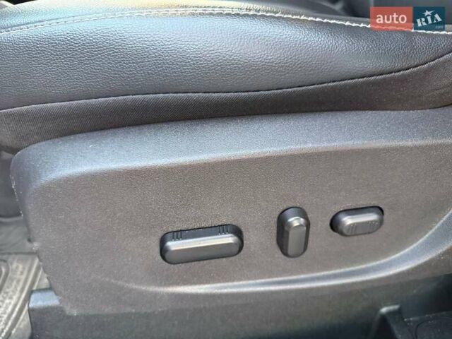 Бежевий Форд Ескейп, об'ємом двигуна 1.5 л та пробігом 38 тис. км за 13800 $, фото 22 на Automoto.ua