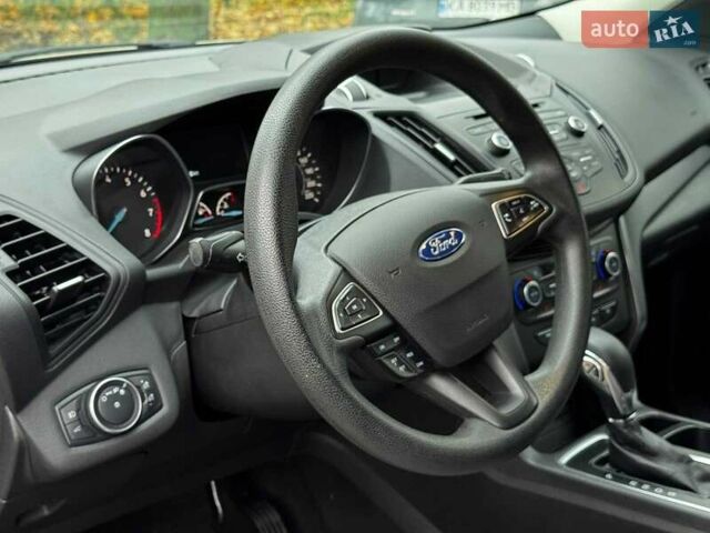 Бежевий Форд Ескейп, об'ємом двигуна 1.5 л та пробігом 57 тис. км за 13990 $, фото 13 на Automoto.ua