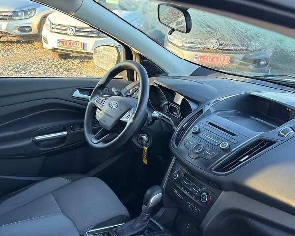 Бежевый Форд Эскейп, объемом двигателя 1.5 л и пробегом 238 тыс. км за 10499 $, фото 12 на Automoto.ua