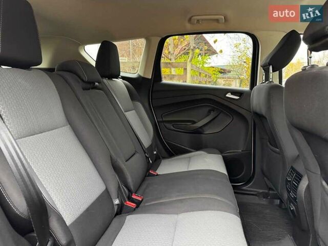 Бежевий Форд Ескейп, об'ємом двигуна 1.5 л та пробігом 57 тис. км за 13990 $, фото 30 на Automoto.ua