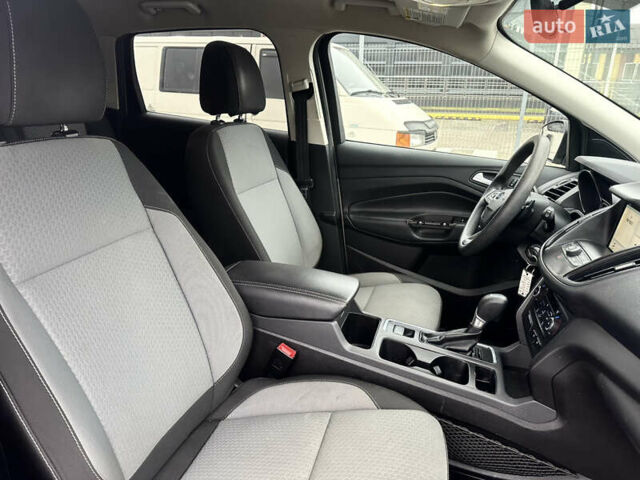 Бежевый Форд Эскейп, объемом двигателя 1.5 л и пробегом 161 тыс. км за 10499 $, фото 21 на Automoto.ua