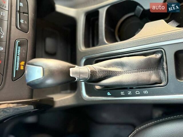 Бежевий Форд Ескейп, об'ємом двигуна 1.5 л та пробігом 38 тис. км за 13800 $, фото 29 на Automoto.ua