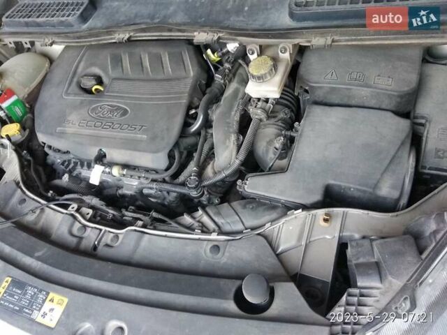 Бежевий Форд Ескейп, об'ємом двигуна 1.5 л та пробігом 93 тис. км за 13200 $, фото 3 на Automoto.ua