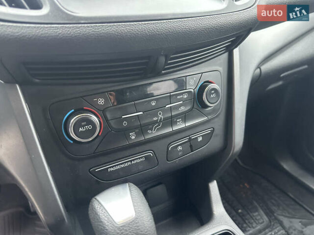 Бежевый Форд Эскейп, объемом двигателя 1.5 л и пробегом 161 тыс. км за 10499 $, фото 11 на Automoto.ua