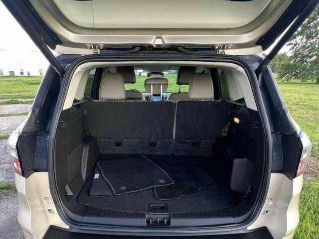 Бежевий Форд Ескейп, об'ємом двигуна 0 л та пробігом 112 тис. км за 8600 $, фото 14 на Automoto.ua