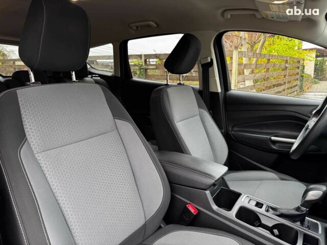 Бежевый Форд Эскейп, объемом двигателя 1.5 л и пробегом 57 тыс. км за 13990 $, фото 31 на Automoto.ua