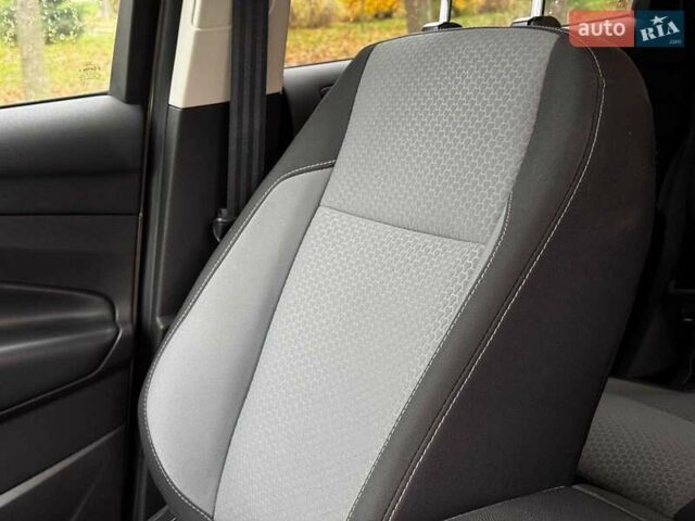 Бежевий Форд Ескейп, об'ємом двигуна 1.5 л та пробігом 57 тис. км за 13990 $, фото 20 на Automoto.ua