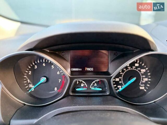 Бежевий Форд Ескейп, об'ємом двигуна 1.5 л та пробігом 38 тис. км за 13800 $, фото 25 на Automoto.ua