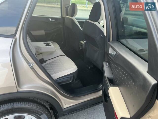 Форд Эскейп 2020 в Львове на Automoto.ua Бежевый Форд Эскейп, объемом двигателя 0 л и пробегом 60 тыс. км за 15500 $, фото 10 на Automoto.ua