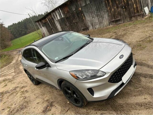 Бежевый Форд Эскейп, объемом двигателя 2.5 л и пробегом 102 тыс. км за 13400 $, фото 3 на Automoto.ua