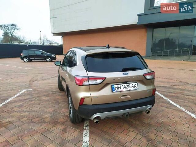 Бежевий Форд Ескейп, об'ємом двигуна 2 л та пробігом 30 тис. км за 22000 $, фото 1 на Automoto.ua