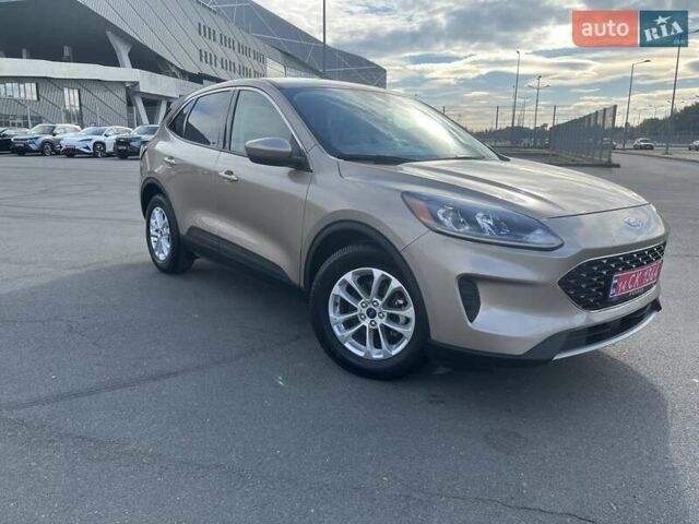 Форд Эскейп 2020 в Львове на Automoto.ua Бежевый Форд Эскейп, объемом двигателя 0 л и пробегом 60 тыс. км за 15500 $, фото 4 на Automoto.ua