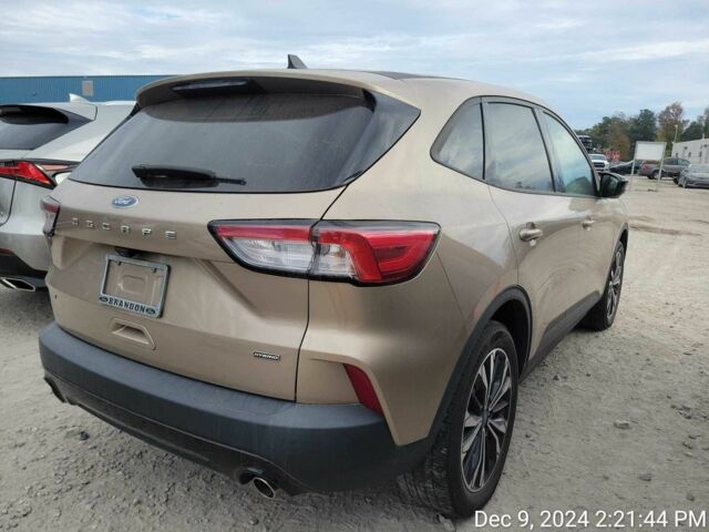 Бежевый Форд Эскейп, объемом двигателя 0 л и пробегом 35 тыс. км за 5500 $, фото 2 на Automoto.ua