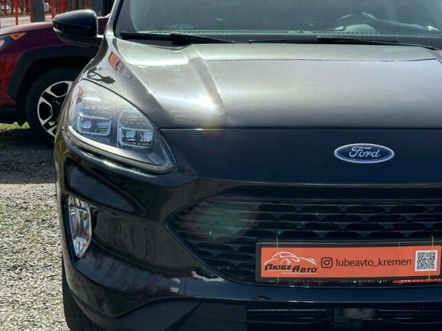 Форд Эскейп 2020 в Кременчуге на Automoto.ua Черный Форд Эскейп, объемом двигателя 2 л и пробегом 66 тыс. км за 21300 $, фото 6 на Automoto.ua