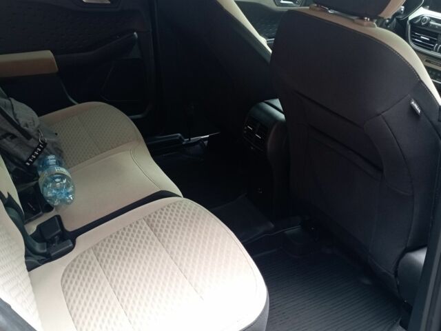 Черный Форд Эскейп, объемом двигателя 2.5 л и пробегом 99 тыс. км за 20100 $, фото 5 на Automoto.ua