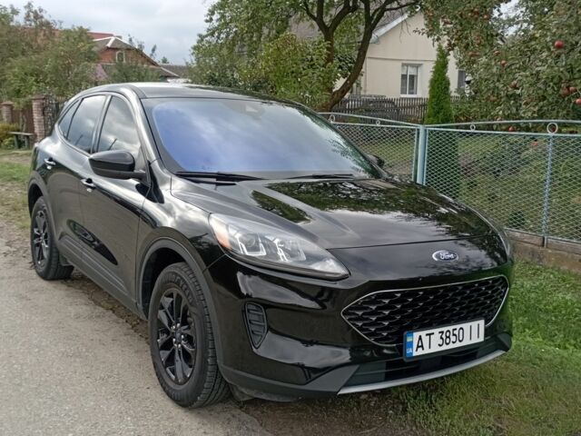 Черный Форд Эскейп, объемом двигателя 2.5 л и пробегом 99 тыс. км за 20100 $, фото 3 на Automoto.ua