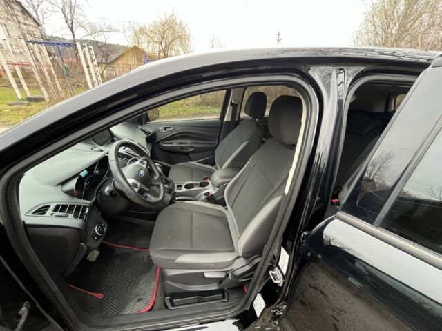 Черный Форд Эскейп, объемом двигателя 2.5 л и пробегом 203 тыс. км за 11000 $, фото 8 на Automoto.ua