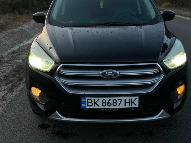 Чорний Форд Ескейп, об'ємом двигуна 1.5 л та пробігом 180 тис. км за 11000 $, фото 13 на Automoto.ua