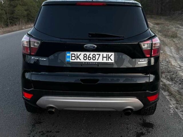 Чорний Форд Ескейп, об'ємом двигуна 1.5 л та пробігом 180 тис. км за 11000 $, фото 15 на Automoto.ua